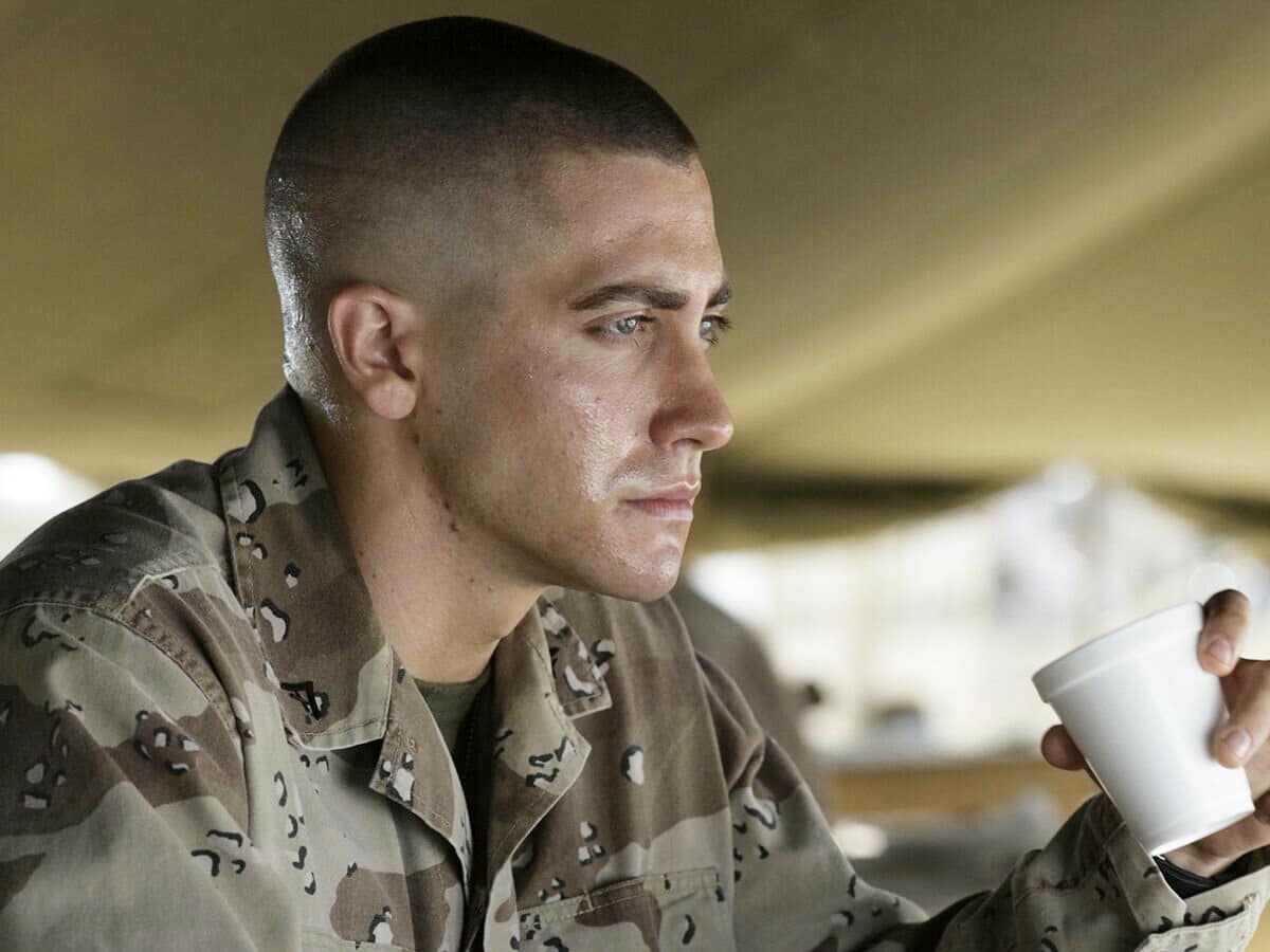 Jake Gyllenhaal Jarhead Buzz Cut